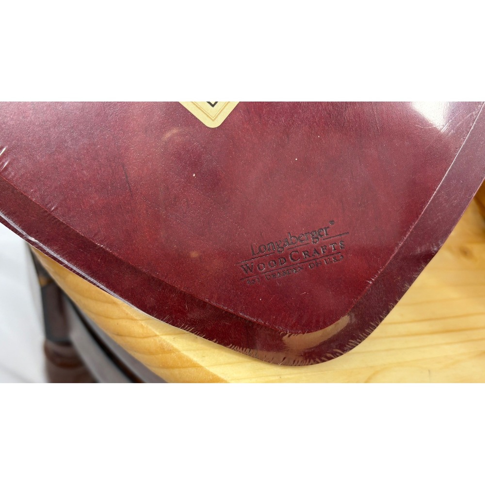 Longaberger Vintage 2005 Sweetest Heart Basket Set - Picture 9 of 10